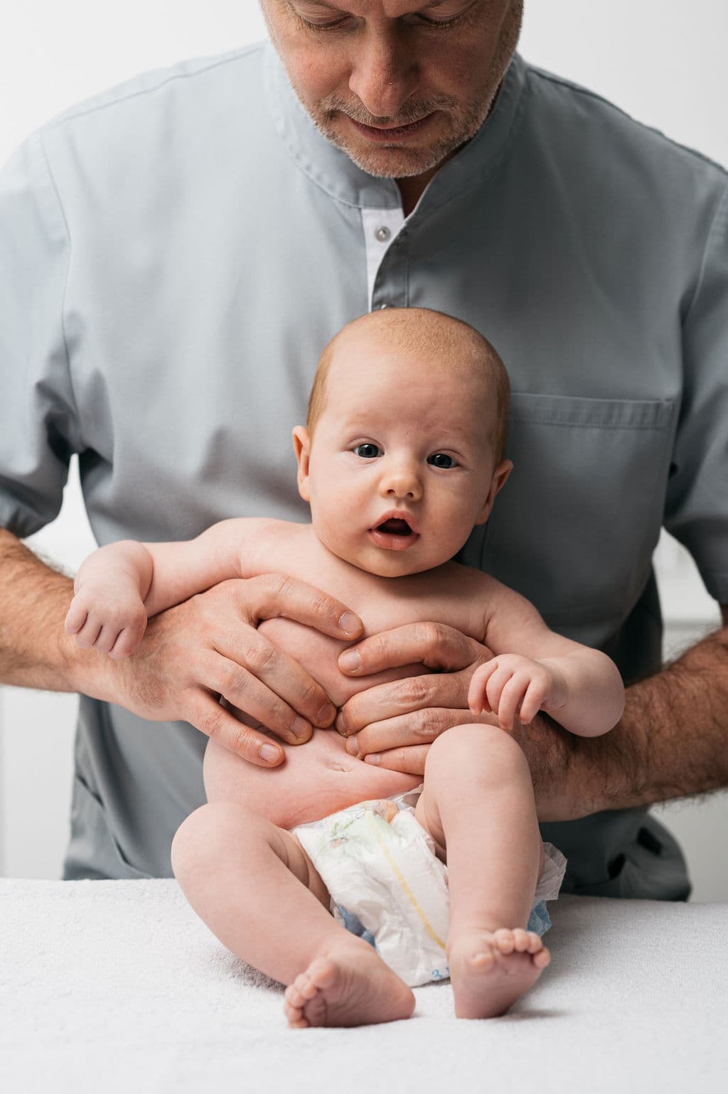 Osteopathie behandeling van baby